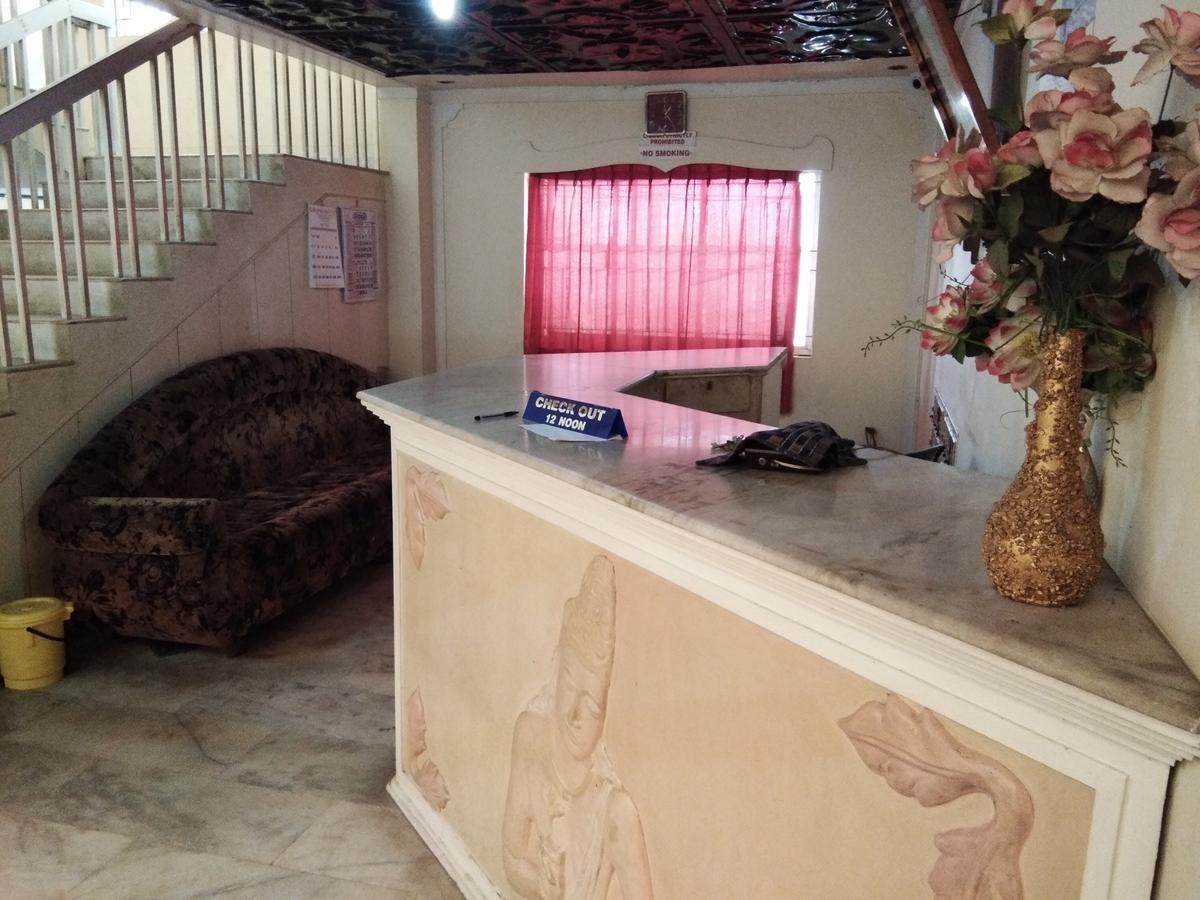 Chakkalakkal Residency Ambalavayal Bagian luar foto